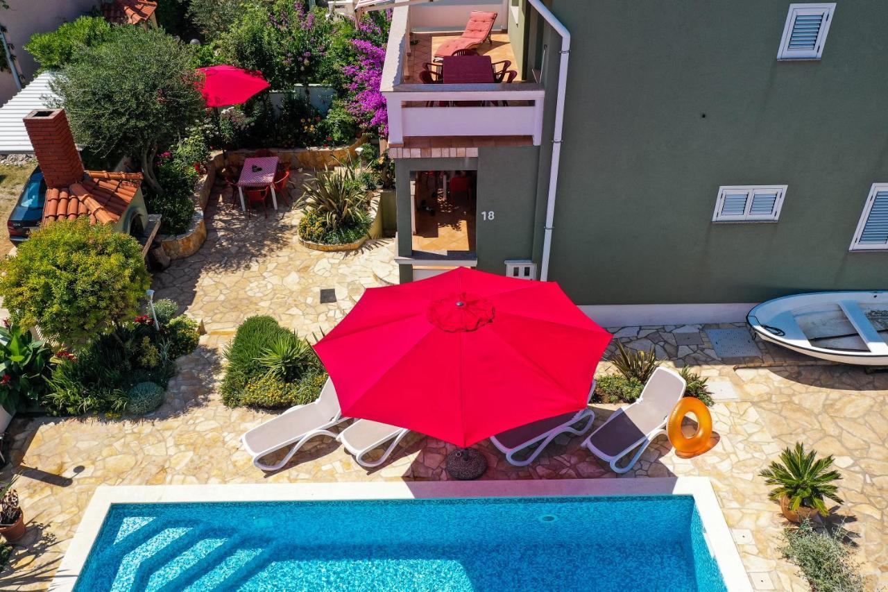 Villa Goga วีร์ ภายนอก รูปภาพ