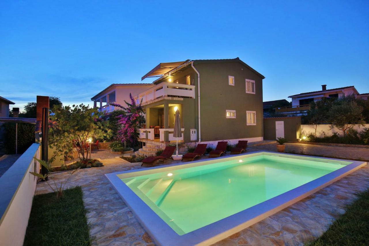 Villa Goga วีร์ ภายนอก รูปภาพ